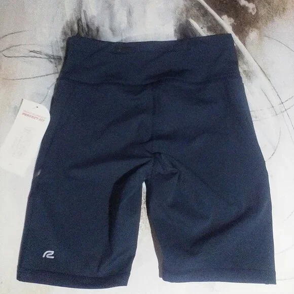 Athletic short for women - Picture 4 of 5